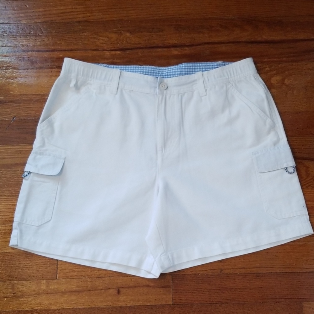 Columbia Omni-Shade PFG White Shorts